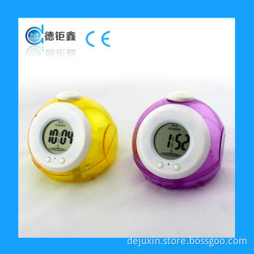 2015 promotional mini water power table clock